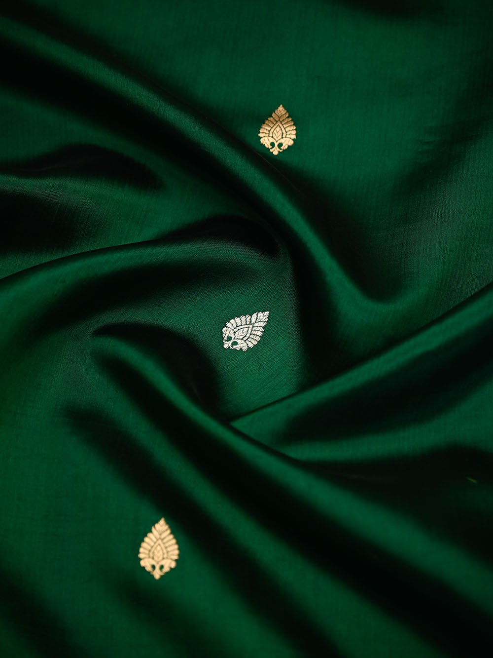 Bottle Green Booti Pure Silk Handloom Banarasi Saree - Sacred Weaves