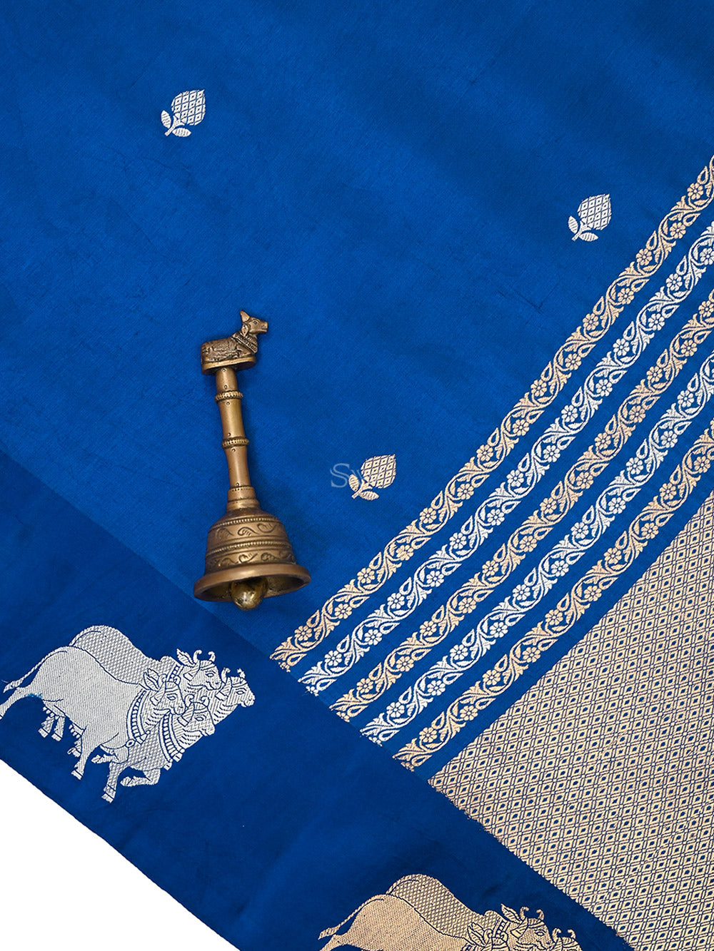 Blue Booti Katan Silk Handloom Banarasi Saree - Sacred Weaves
