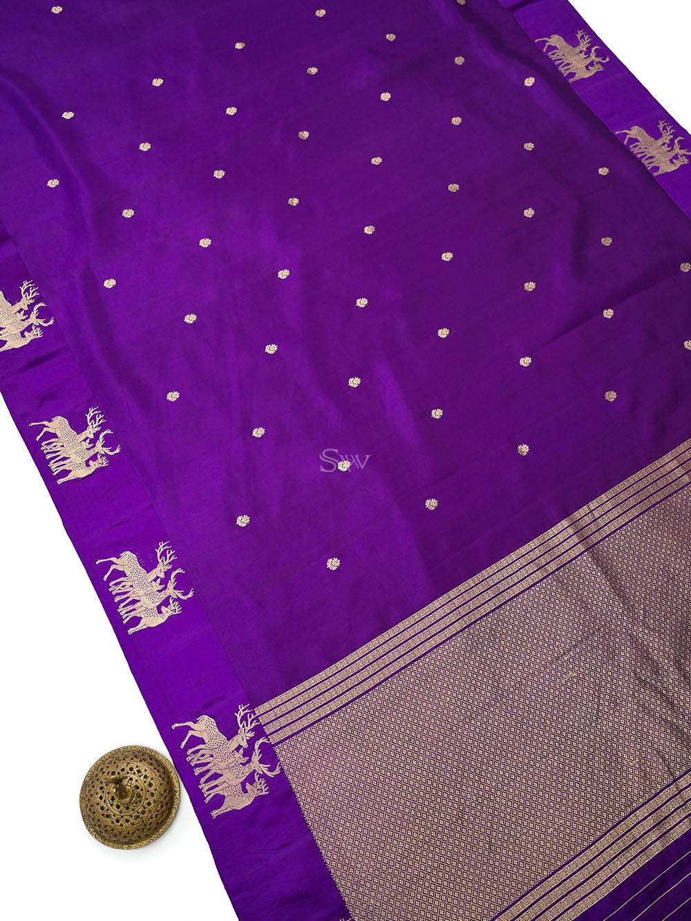 Purple Booti Katan Silk Handloom Banarasi Saree - Sacred Weaves
