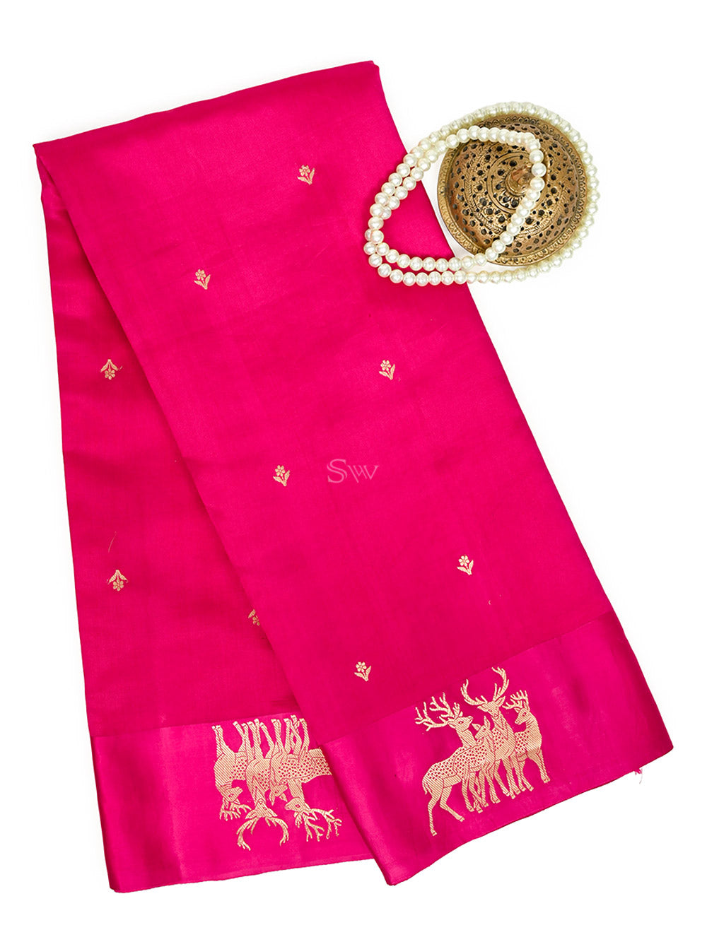 Magenta Booti Katan Silk Handloom Banarasi Saree - Sacred Weaves