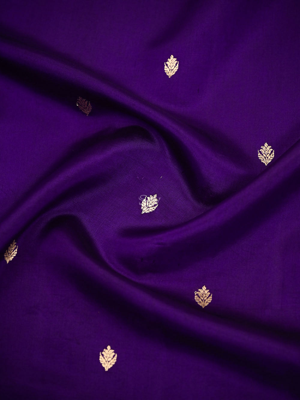 Purple Booti Katan Silk Handloom Banarasi Saree - Sacred Weaves