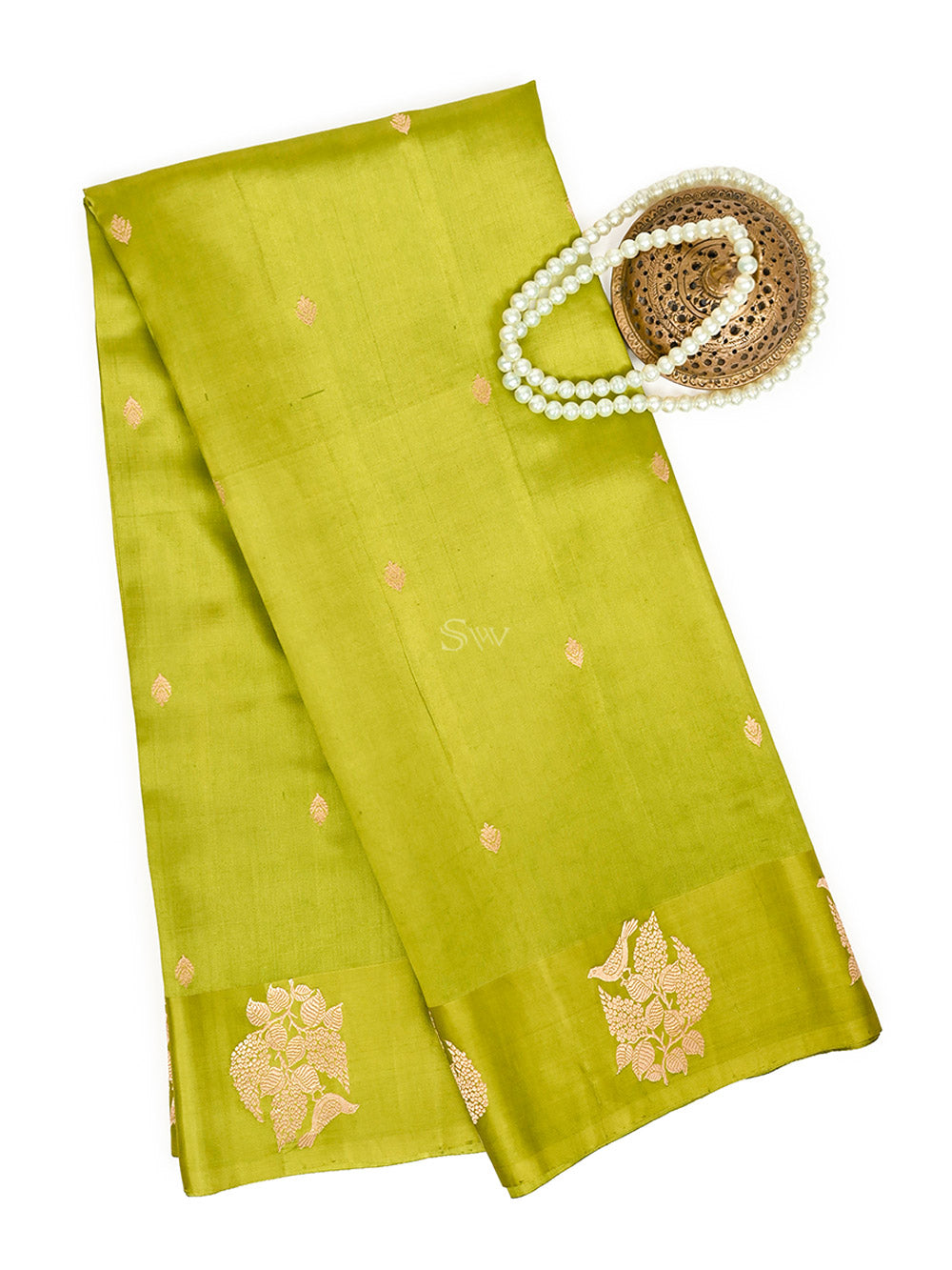 Parrot Green Booti Katan Silk Handloom Banarasi Saree - Sacred Weaves