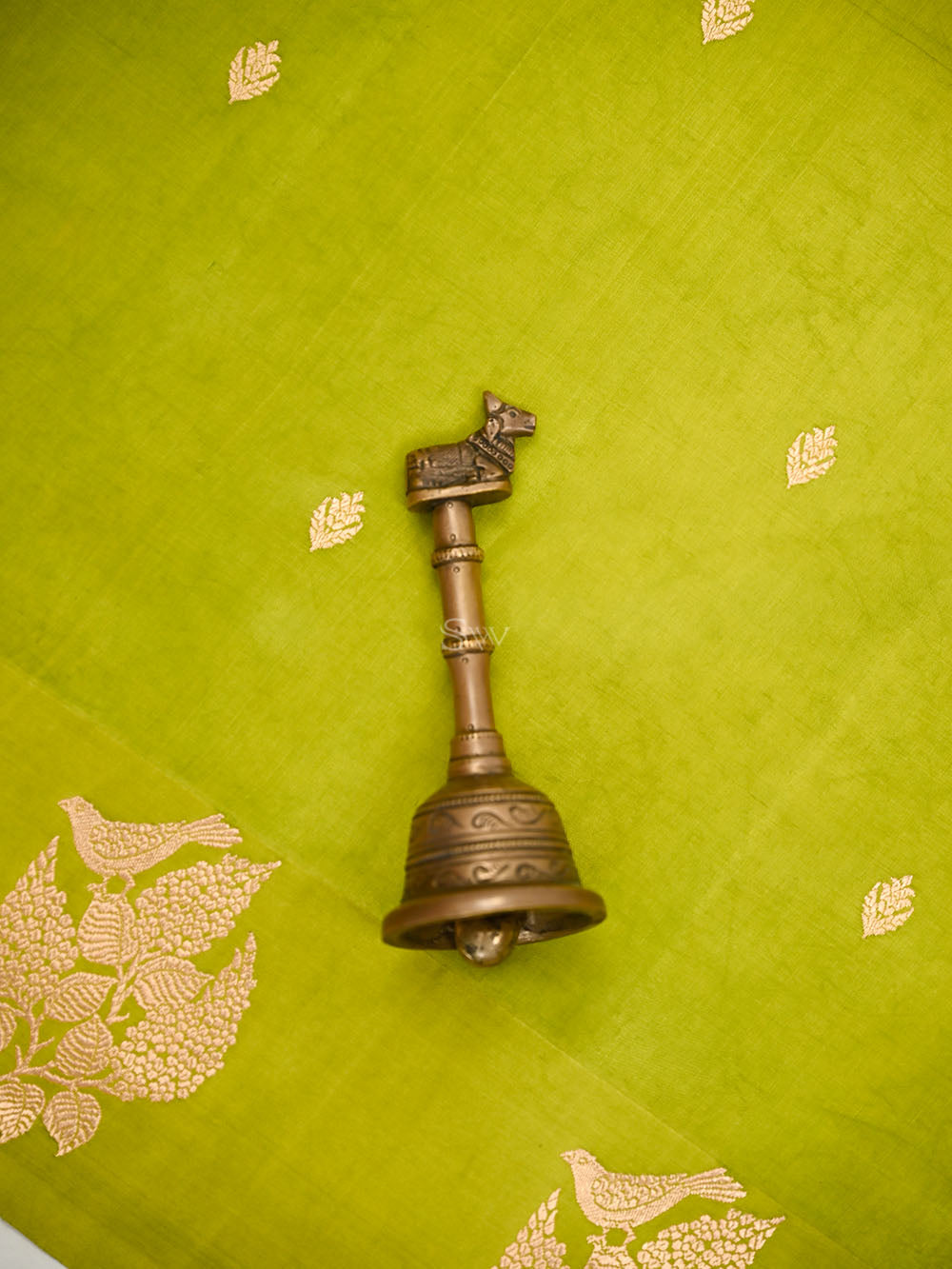 Parrot Green Booti Katan Silk Handloom Banarasi Saree - Sacred Weaves