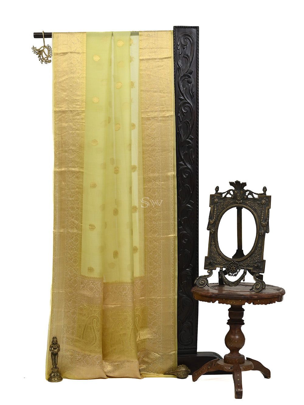 Pastel Yellow Booti Organza Handloom Banarasi Saree - Sacred Weaves