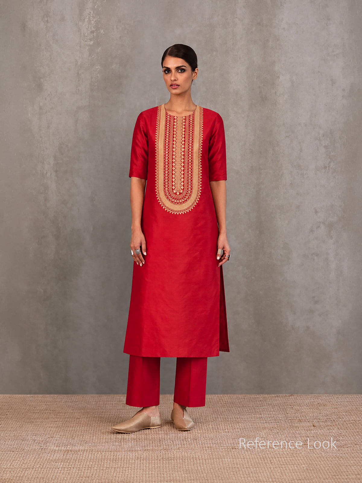 Red Plain Booti Katan Silk Handloom Banarasi Suit - Sacred Weaves