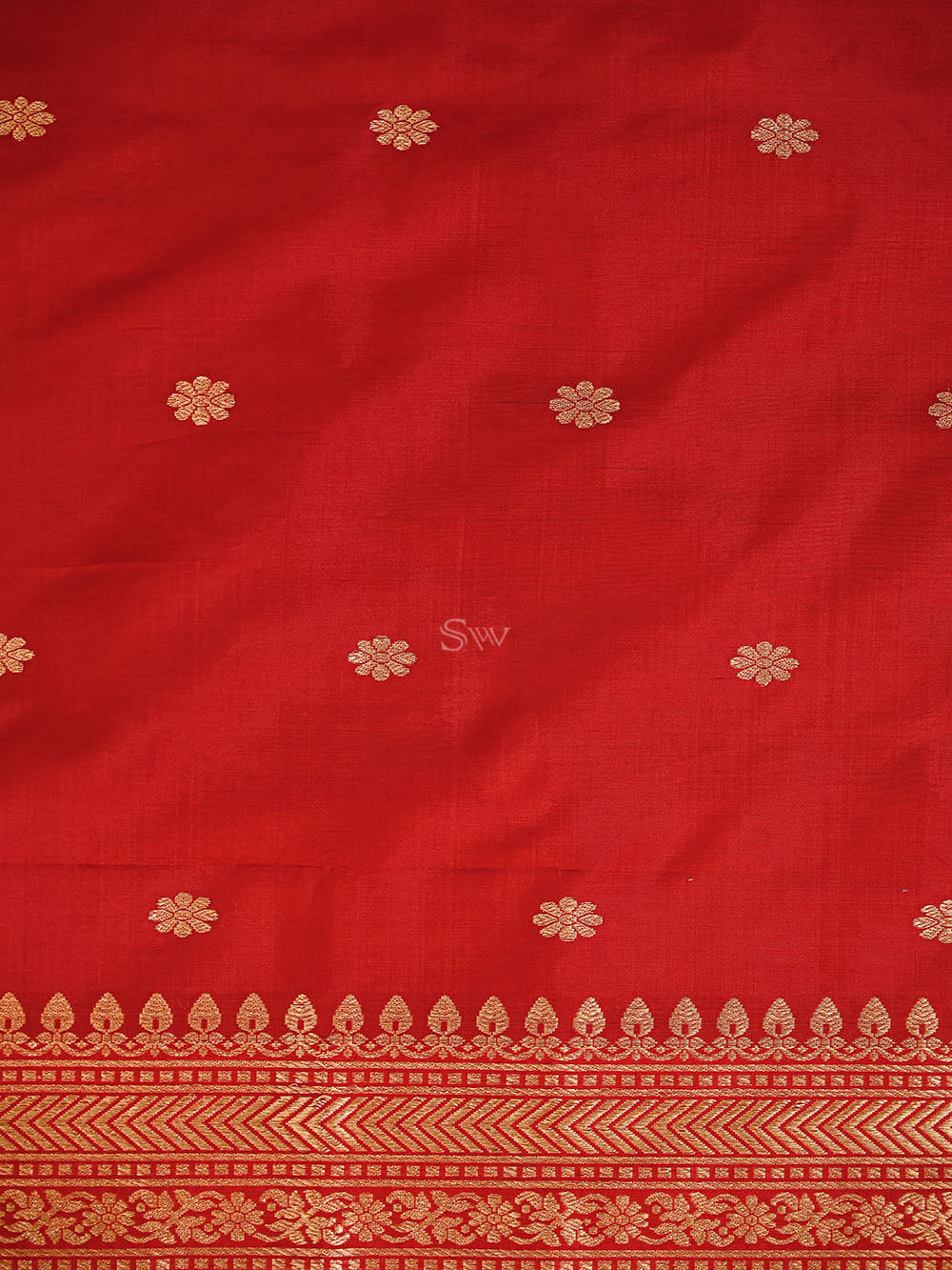 Red Plain Booti Katan Silk Handloom Banarasi Suit - Sacred Weaves