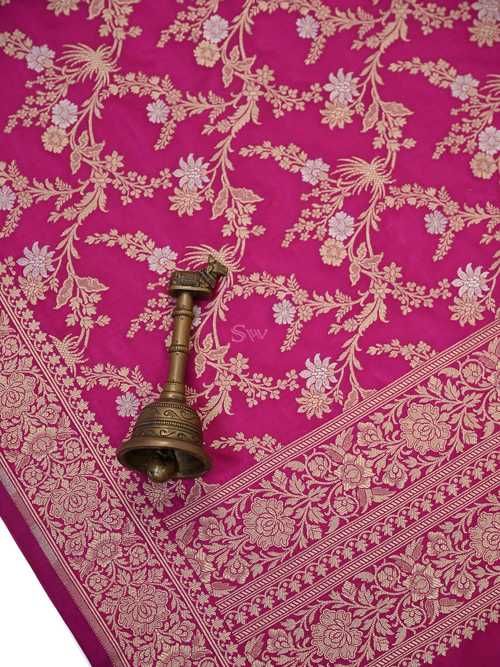 Magenta Jaal Katan Silk Handloom Banarasi Dupatta - Sacred Weaves