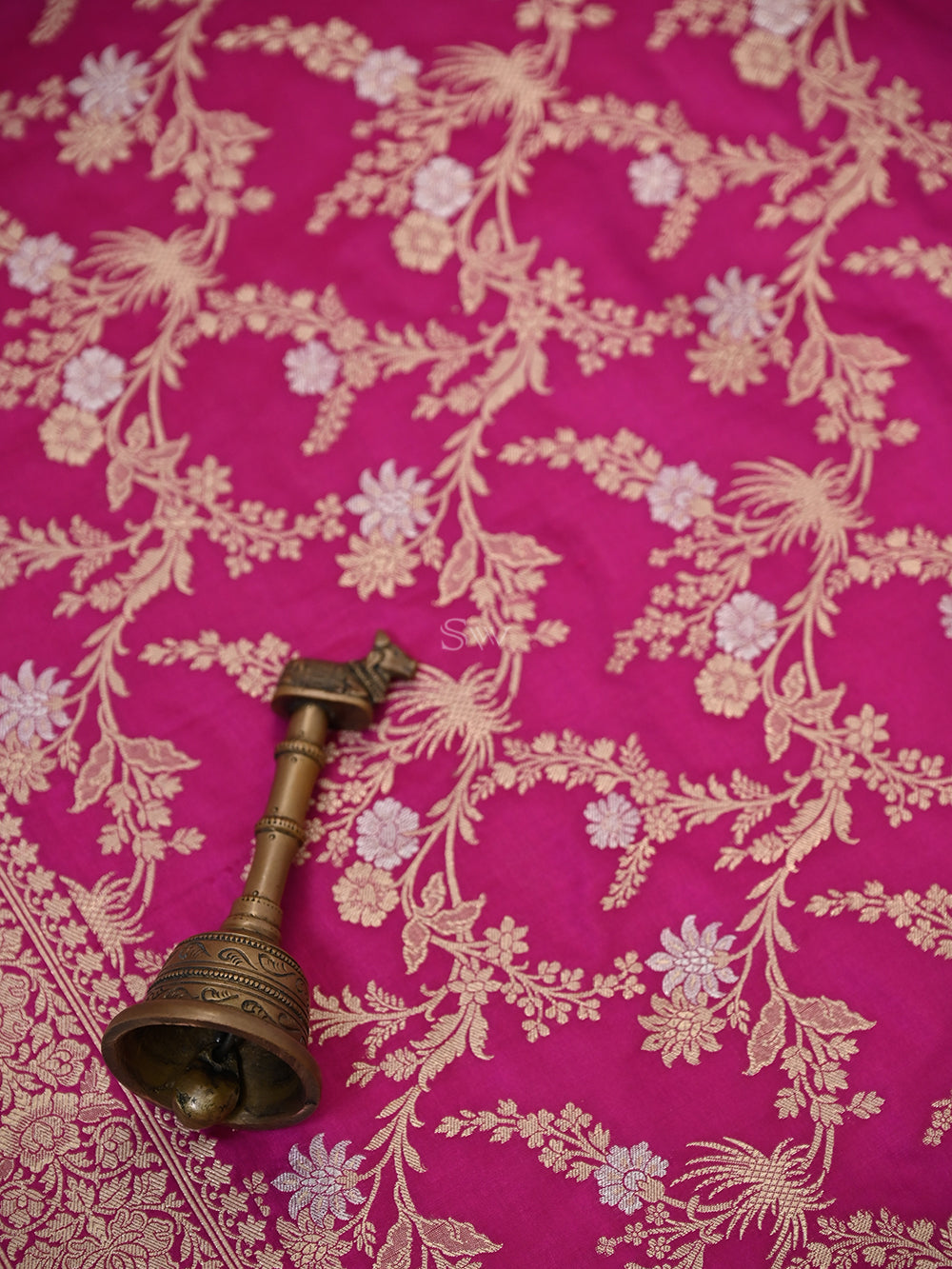 Magenta Jaal Katan Silk Handloom Banarasi Dupatta - Sacred Weaves