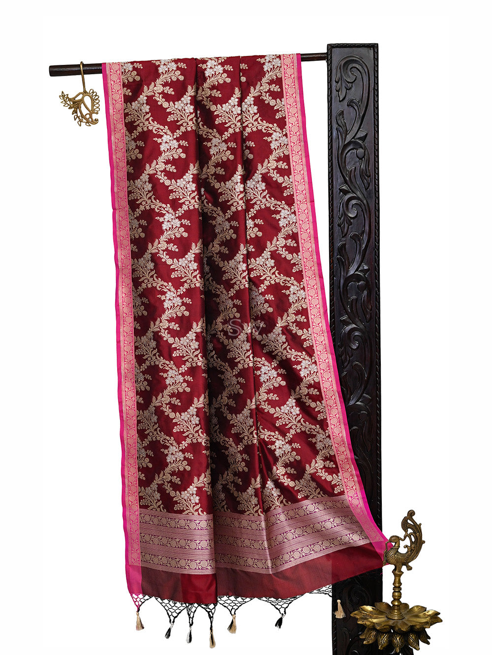 Wine Jaal Katan Silk Handloom Banarasi Dupatta - Sacred Weaves