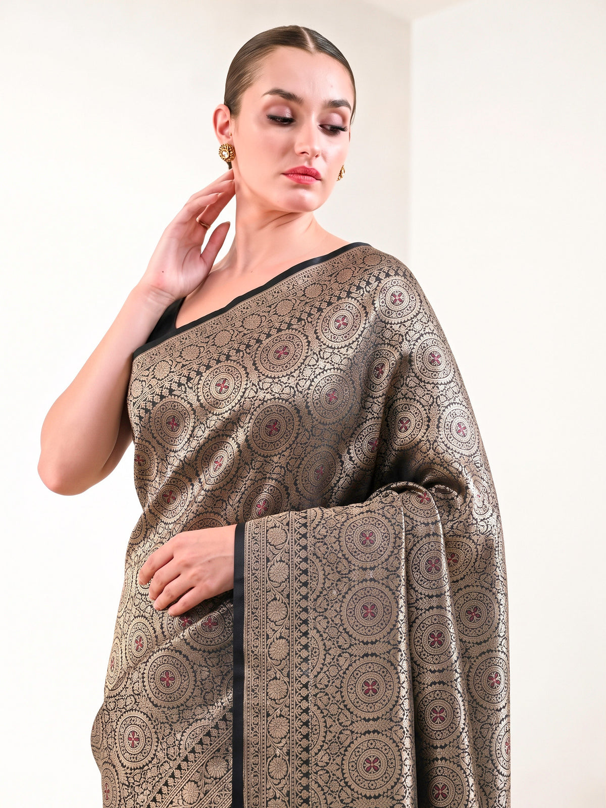 Black Meenakari Silk Zari Brocade Handloom Banarasi Saree - Sacred Weaves