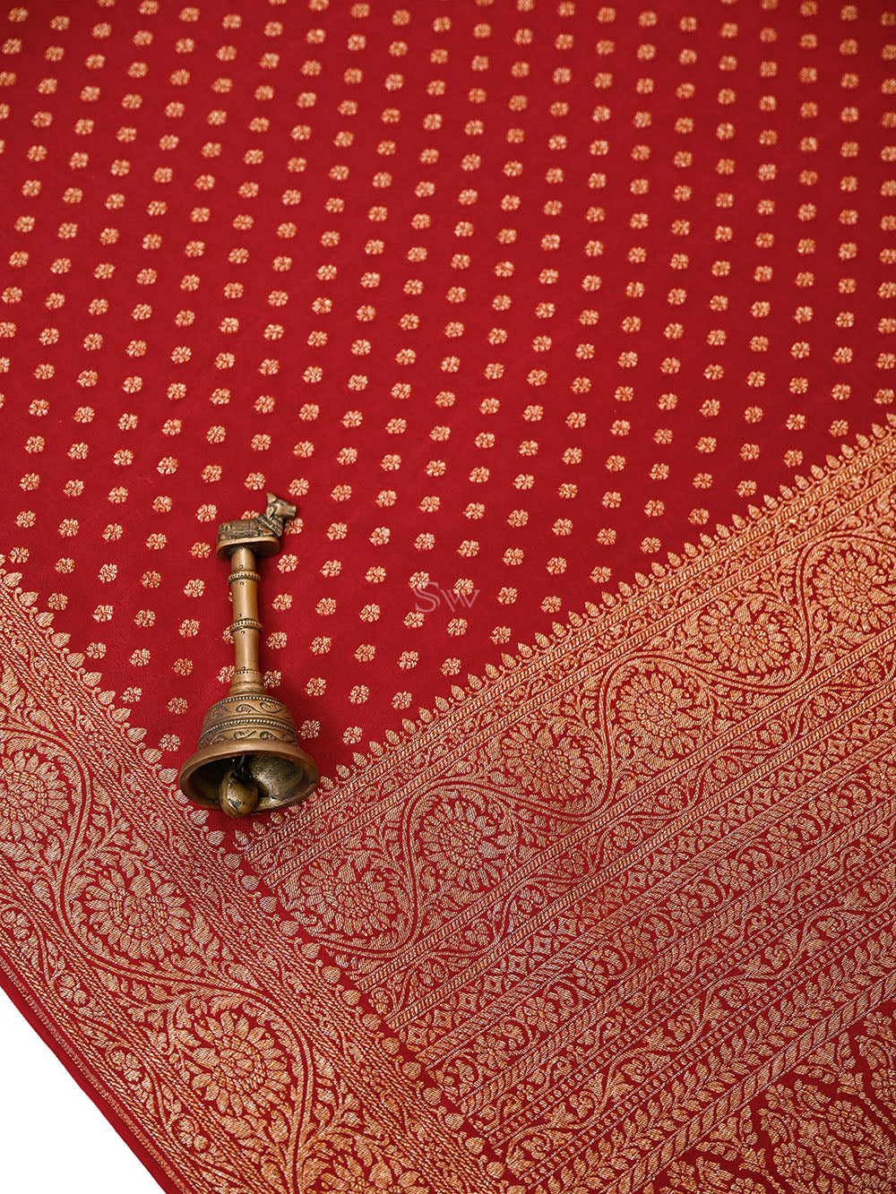 Maroon Floral Booti Crepe Silk Handloom Banarasi Saree - Sacred Weaves
