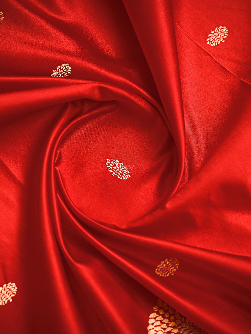 Red Floral Booti Satin Silk Handloom Banarasi Suit - Sacred Weaves