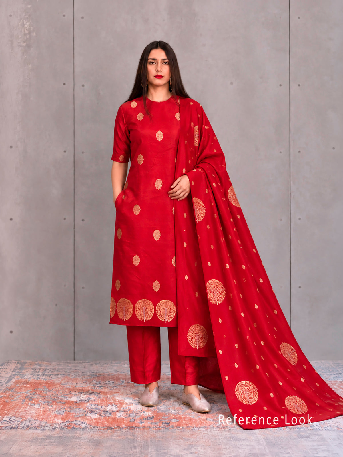 Red Floral Booti Satin Silk Handloom Banarasi Suit - Sacred Weaves