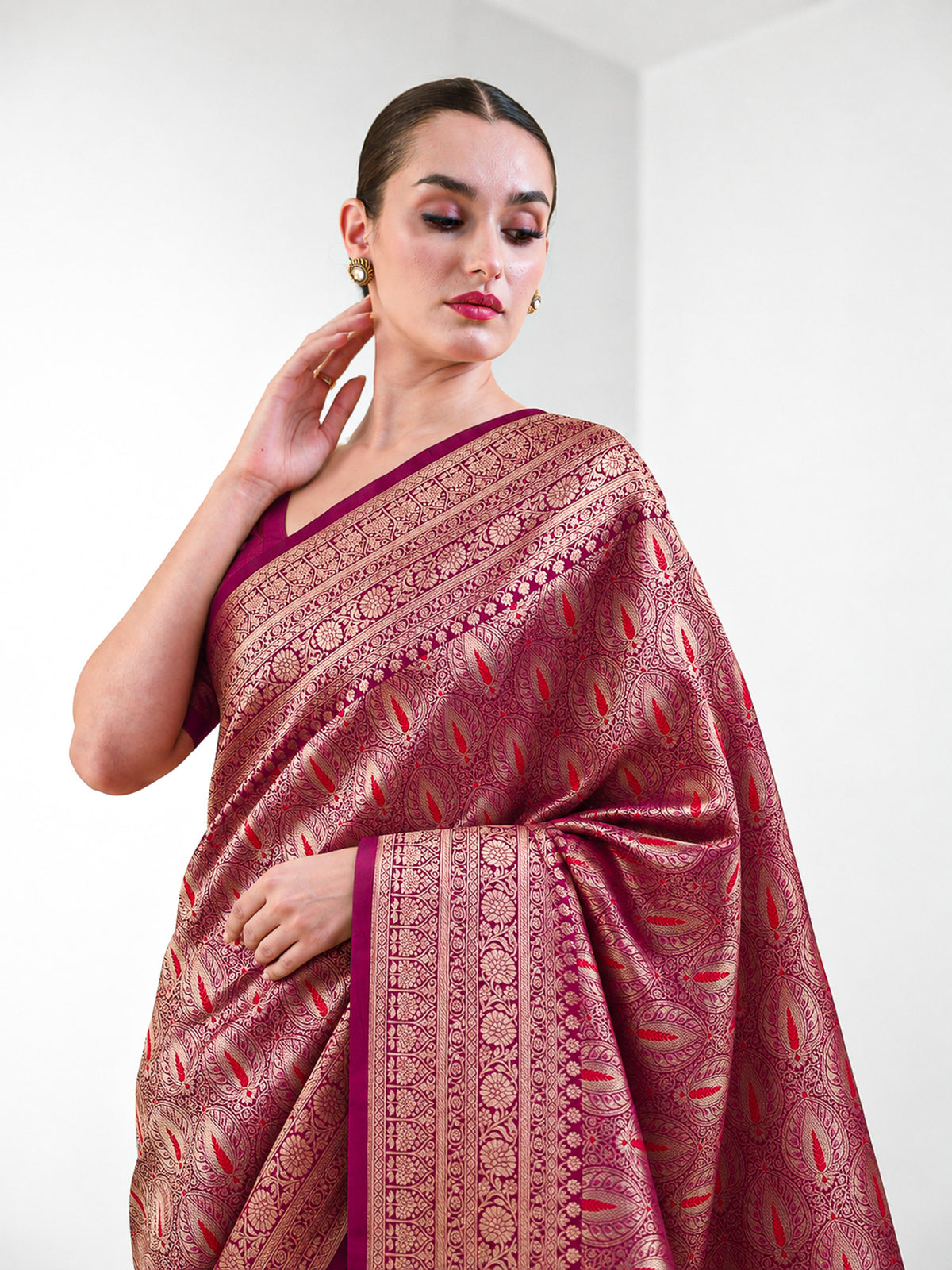 Dark Magenta Brocade Silk Meenakari Handloom Banarasi Saree - Sacred Weaves
