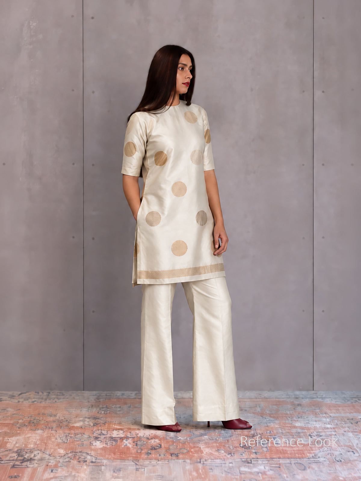 Off White Booti Katan Silk Handloom Banarasi Suit - Sacred Weaves