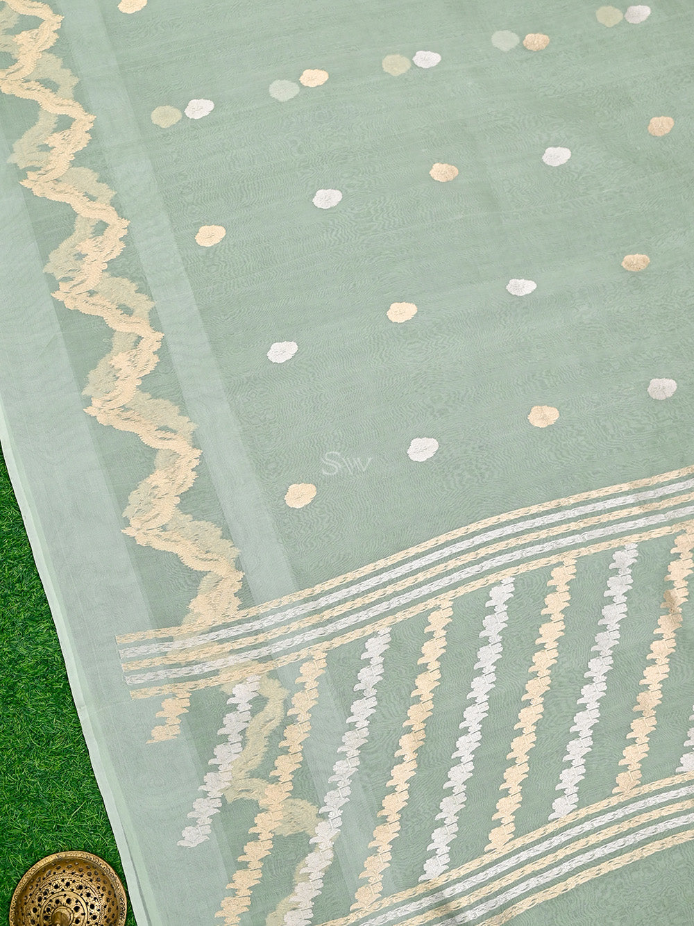 Pista Green Organza Handloom Banarasi Saree - Sacred Weaves
