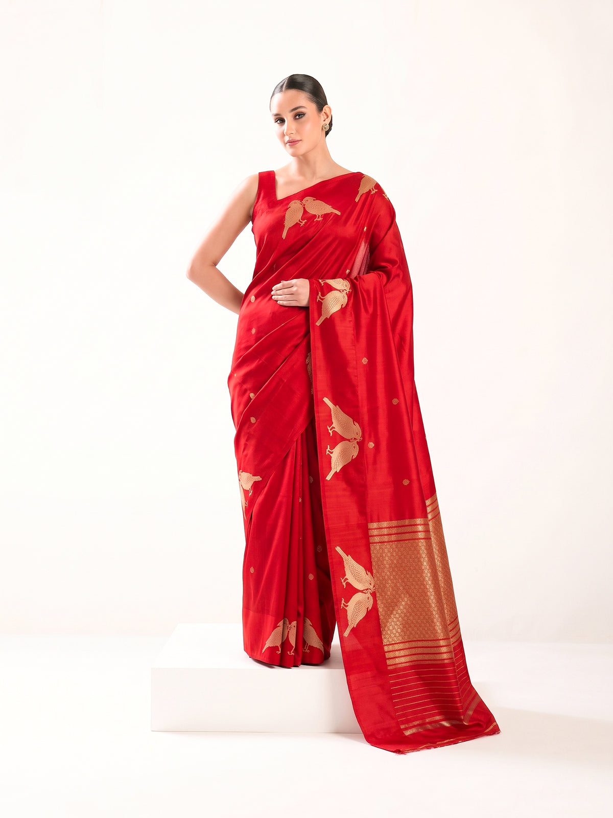 Red Floral Booti Pure Handloom Banarasi Soft Silk Saree - Sacred Weaves