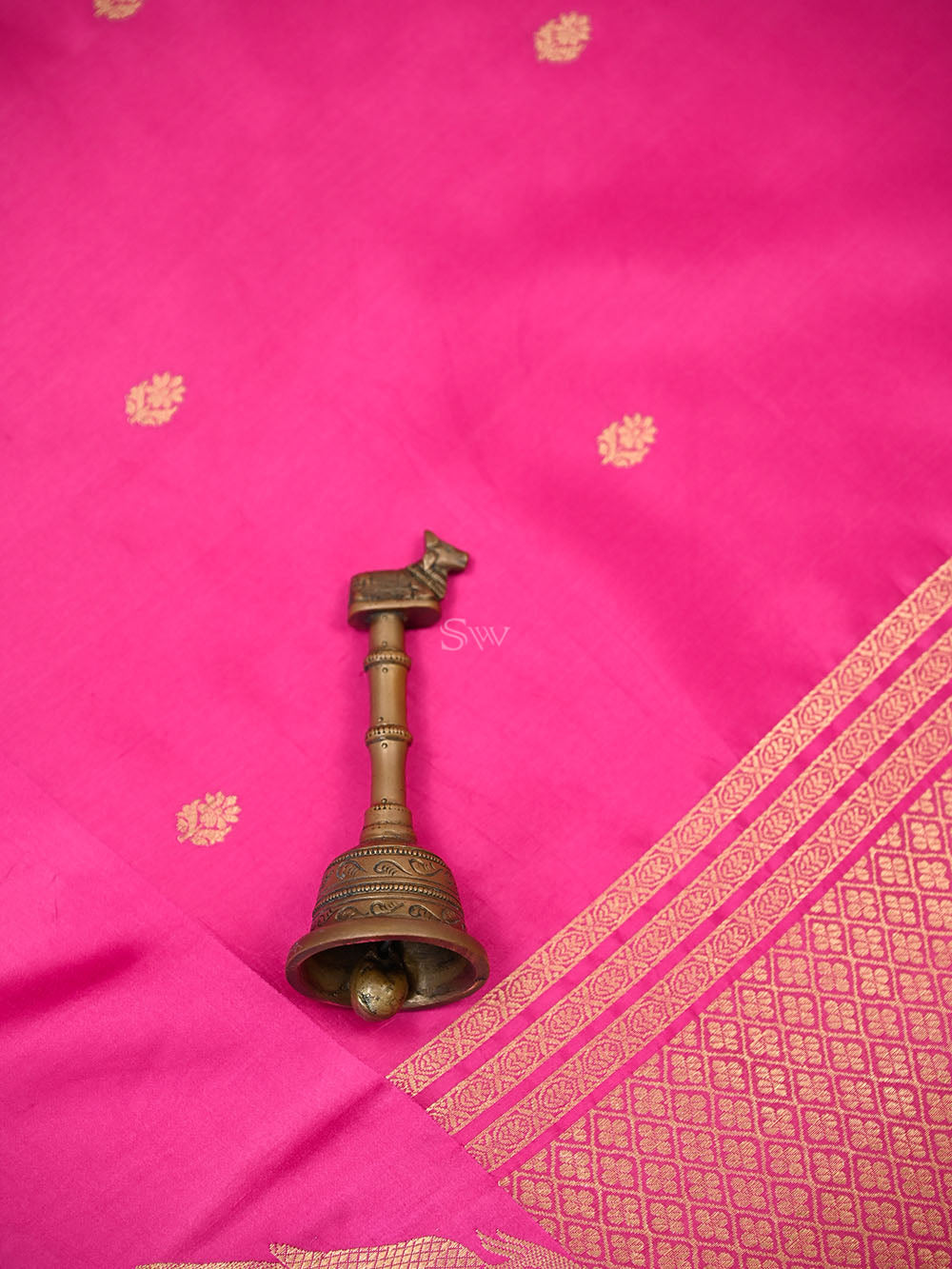 Pink Floral Booti Pure Handloom Banarasi Soft Silk Saree - Sacred Weaves