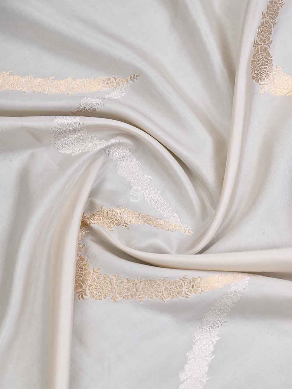 Cream Stripe Katan Silk Handloom Banarasi Saree - Sacred Weaves