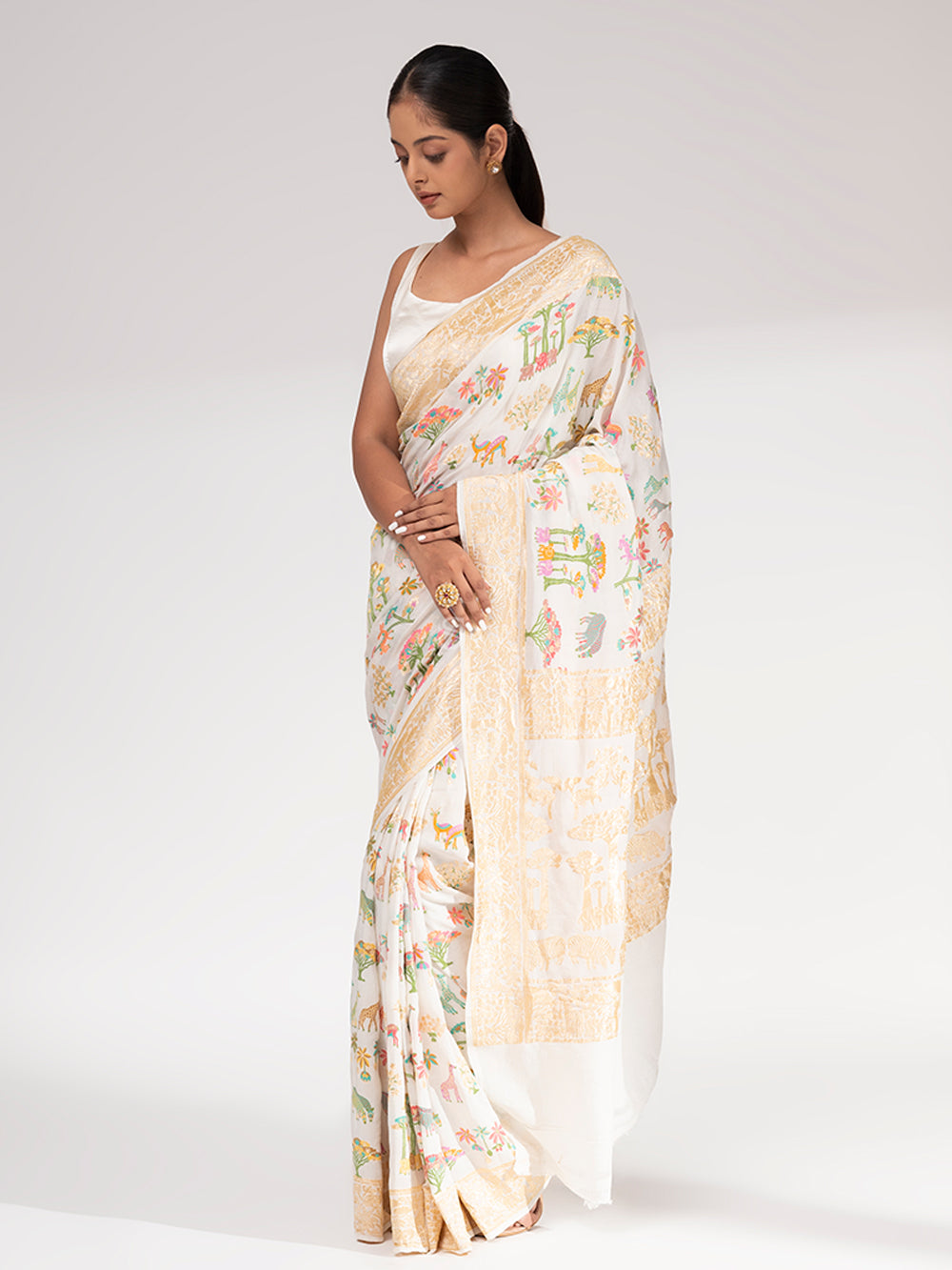 White Meenakari Khaddi Georgette Handloom Banarasi Saree - Sacred Weaves