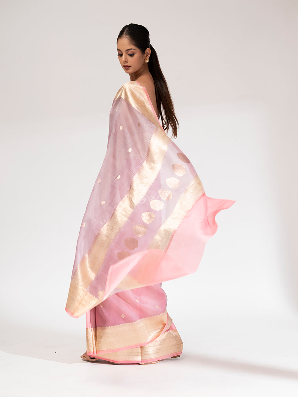 Coral Pink Organza Handloom Banarasi Saree - Sacred Weaves