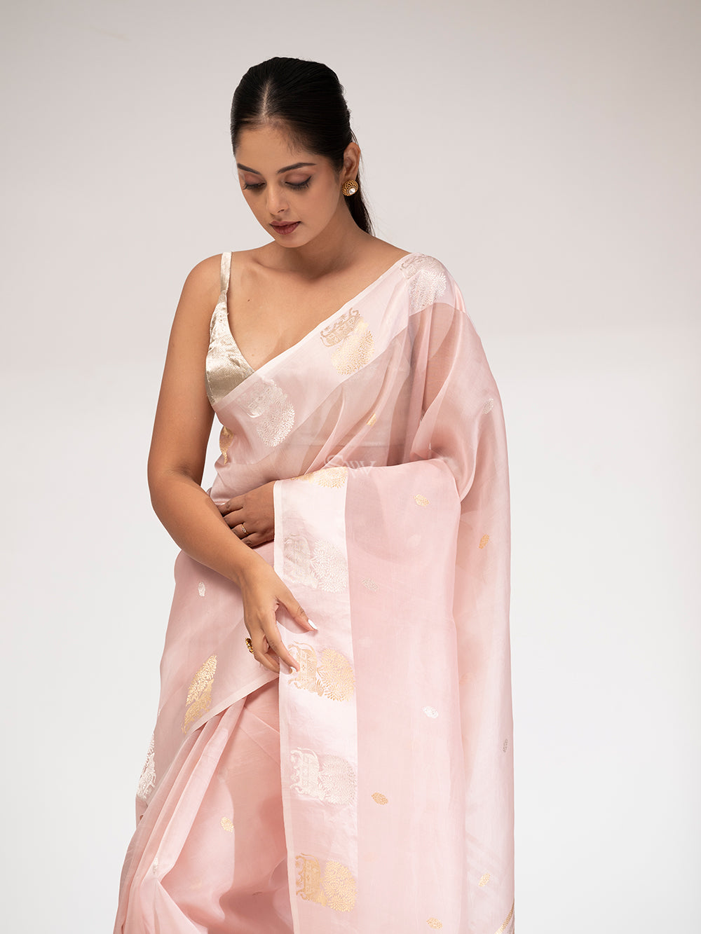 Powder Pink Organza Handloom Banarasi Saree - Sacred Weaves