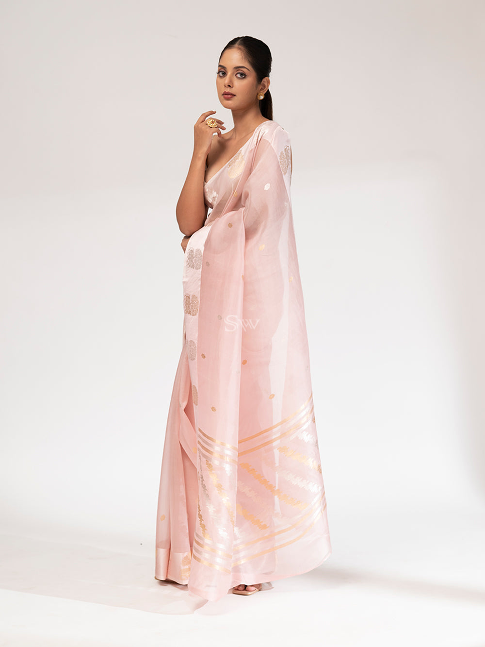 Powder Pink Organza Handloom Banarasi Saree - Sacred Weaves