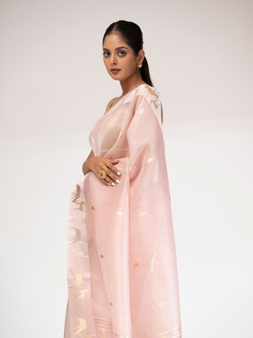 Powder Pink Booti Organza Handloom Banarasi Saree - Sacred Weaves