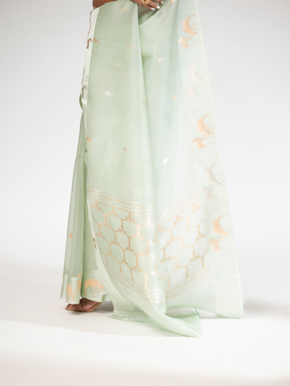 Pista Green Booti Organza Handloom Banarasi Saree - Sacred Weaves