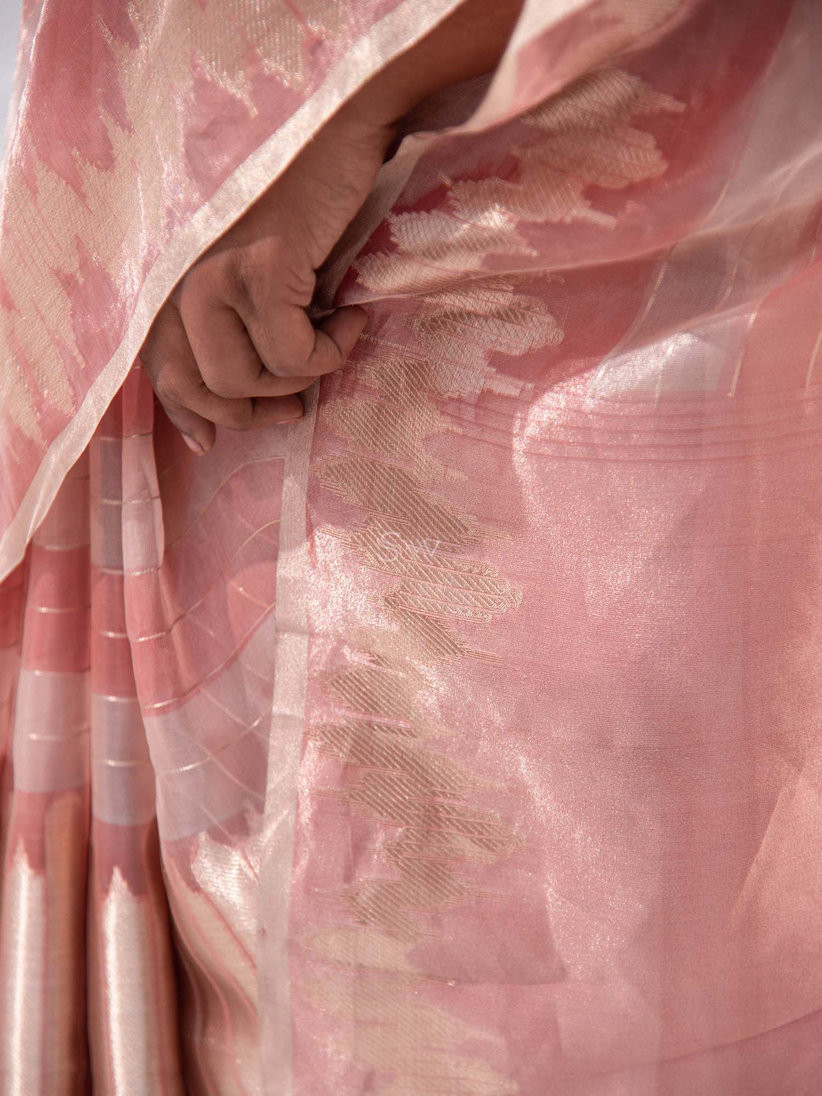 Pastel Pink Tissue Rangkat Handloom Banarasi Saree - Sacred Weaves