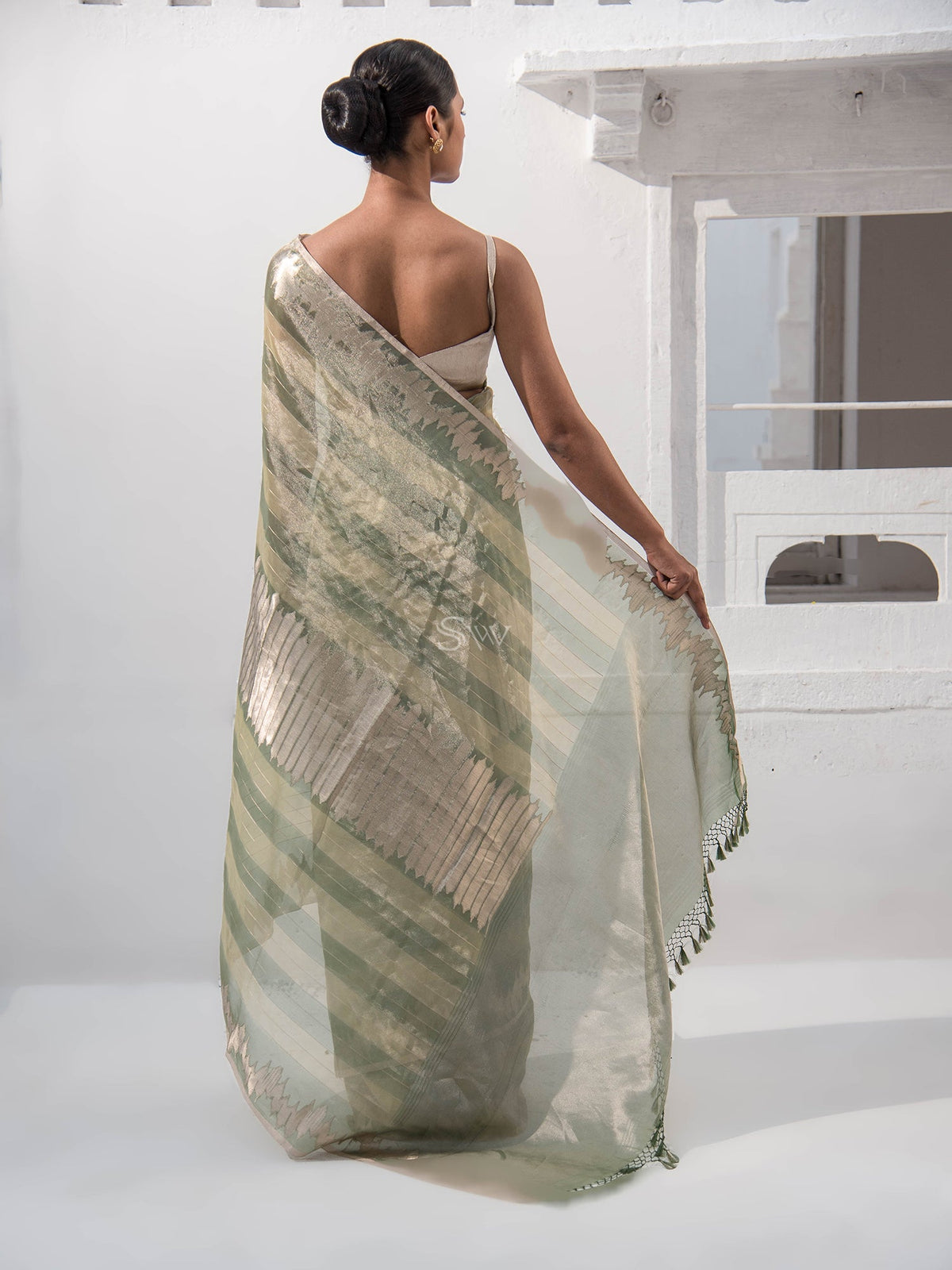 Pastel Moss Green Tissue Rangkat Handloom Banarasi Saree - Sacred Weaves