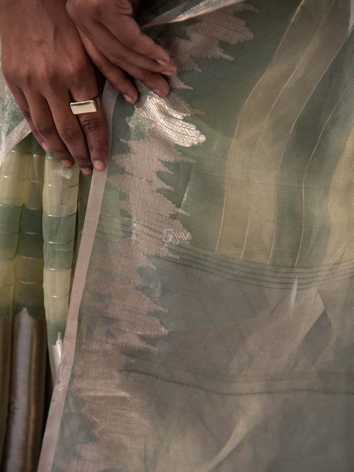 Pastel Moss Green Tissue Rangkat Handloom Banarasi Saree - Sacred Weaves