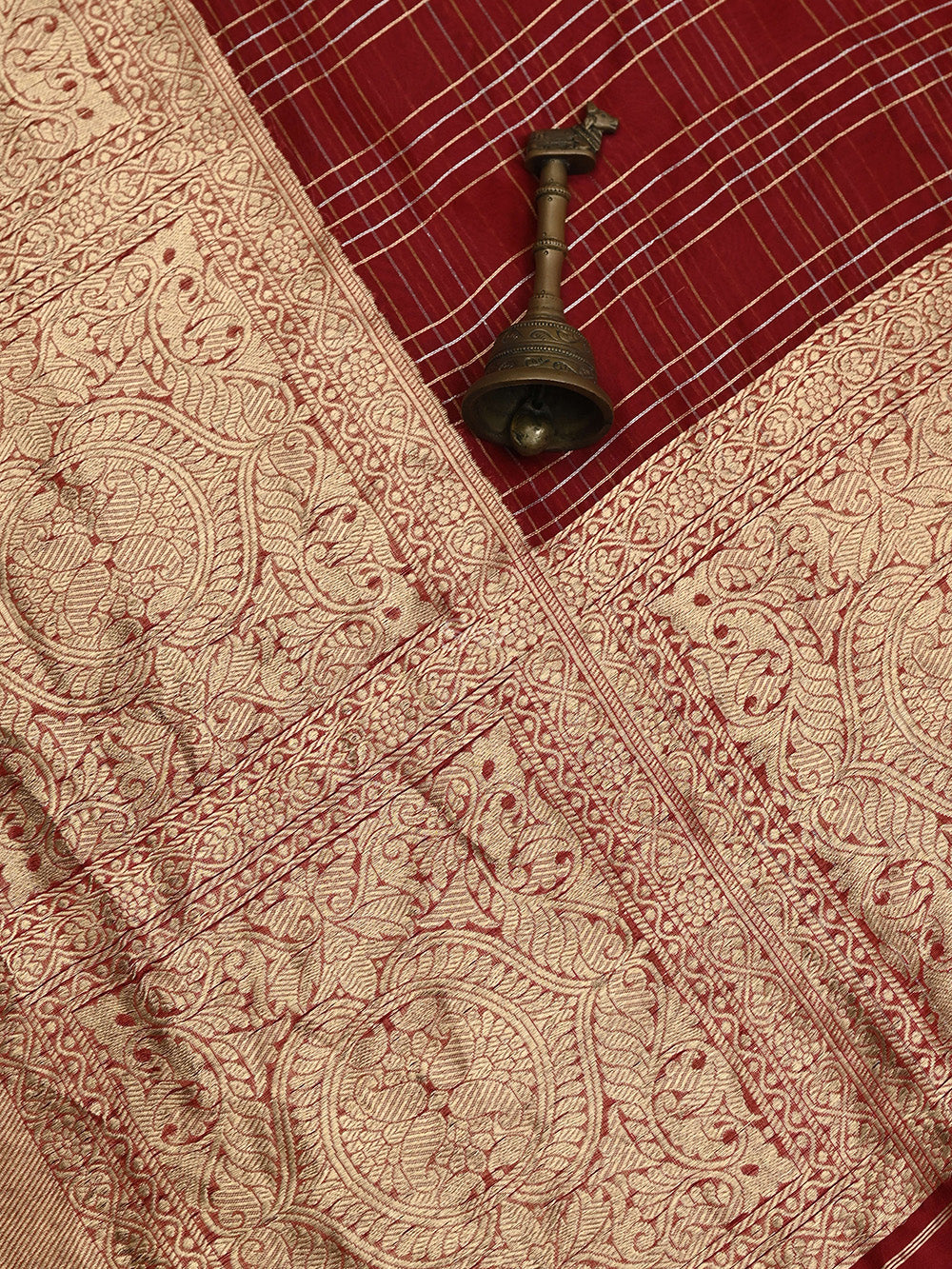 Red Broad Border Organza Handloom Banarasi Saree - Sacred Weaves
