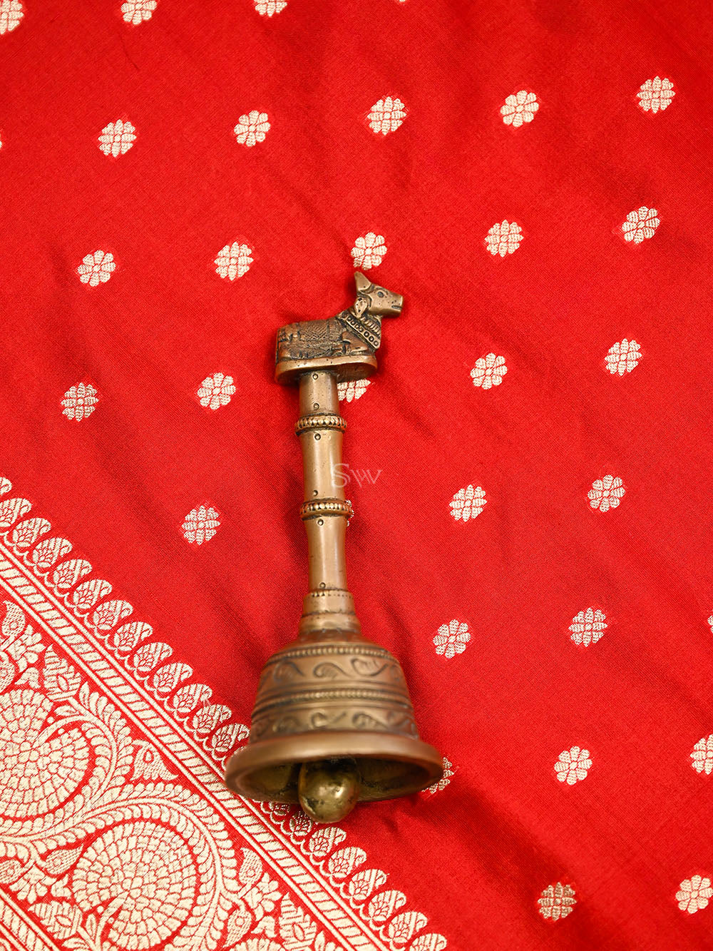 Red Booti Katan Silk Handloom Banarasi Dupatta - Sacred Weaves