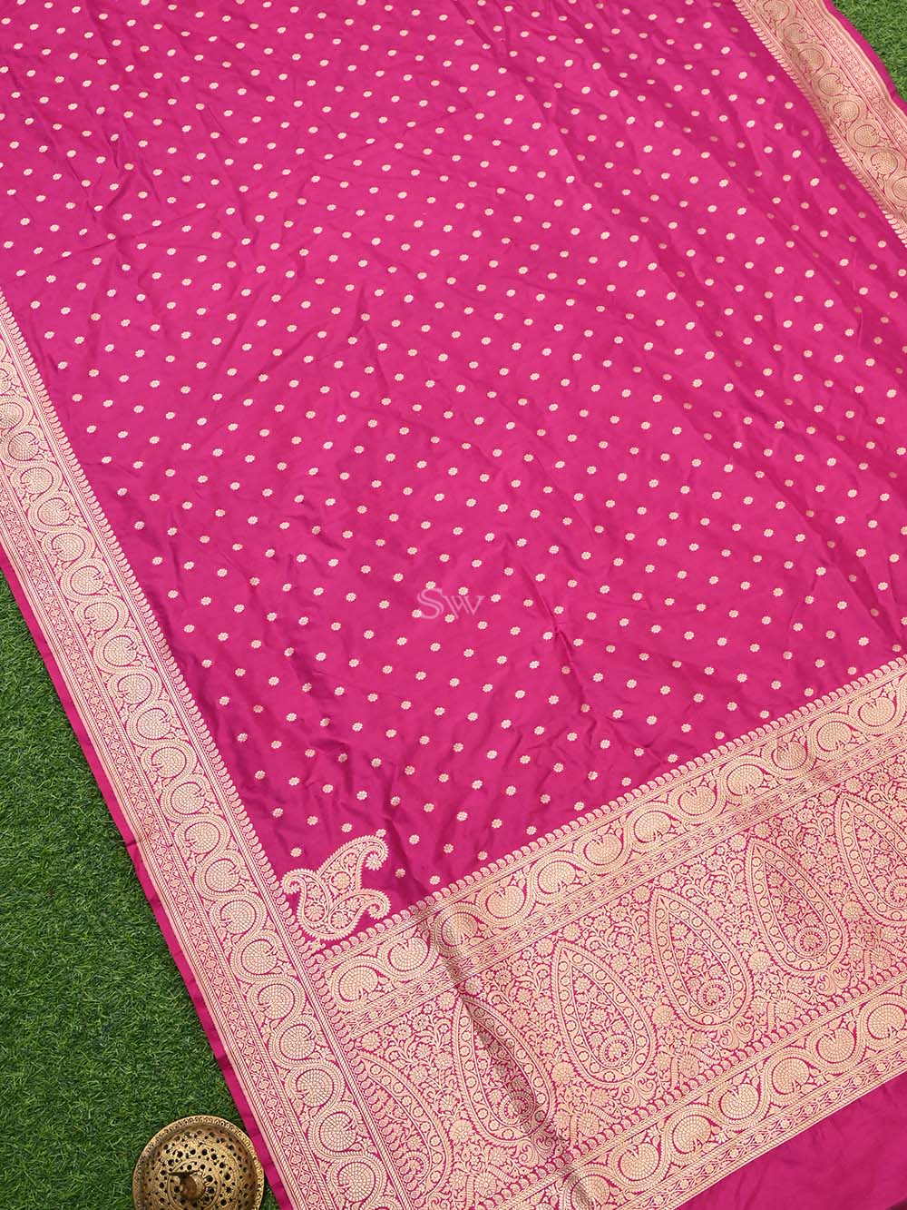 Yellow And Magenta Konia Katan Silk Handloom Banarasi Dupatta - Sacred Weaves