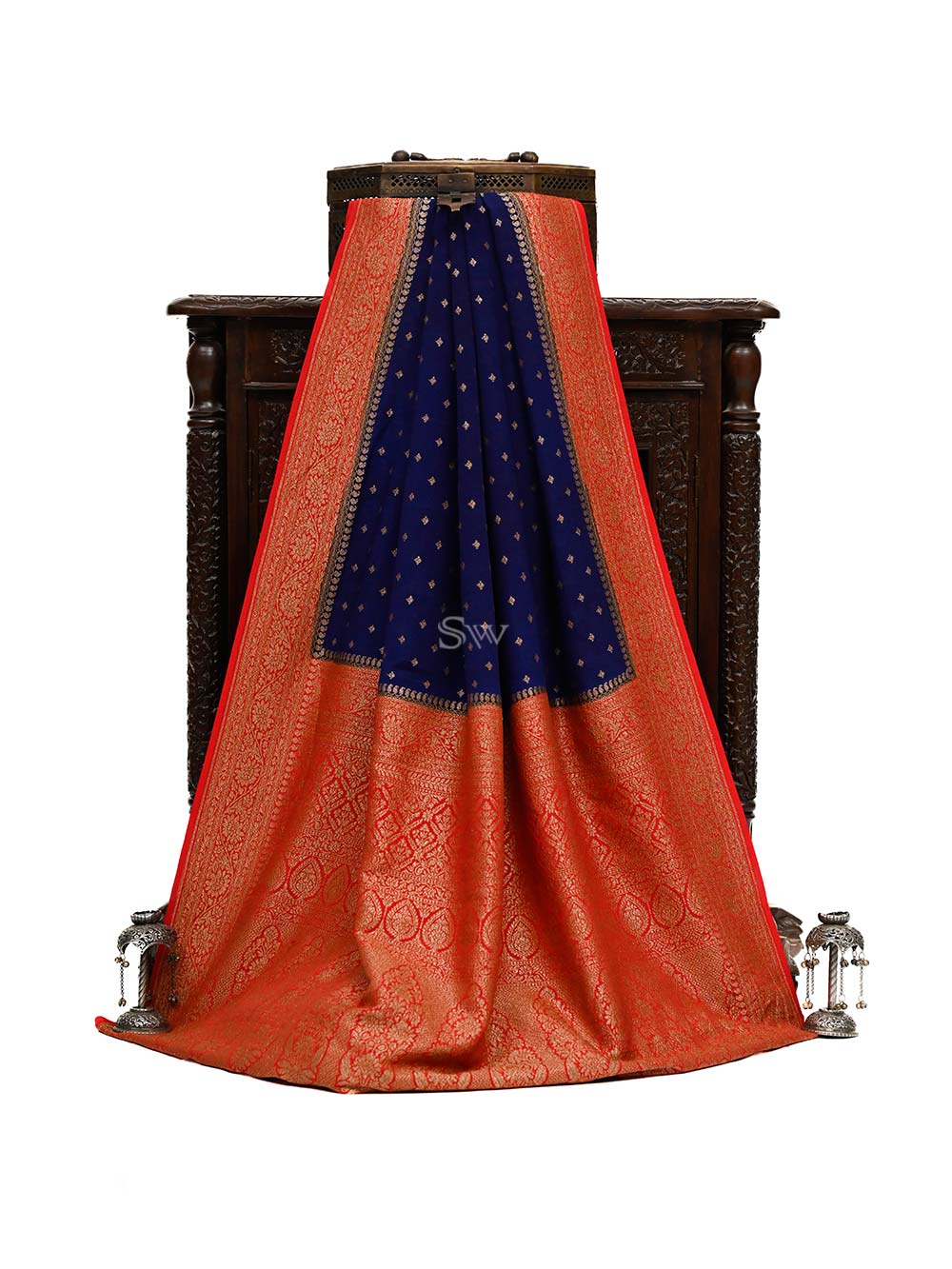 Blue Crepe Silk Booti Handloom Banarasi Saree - Sacred Weaves