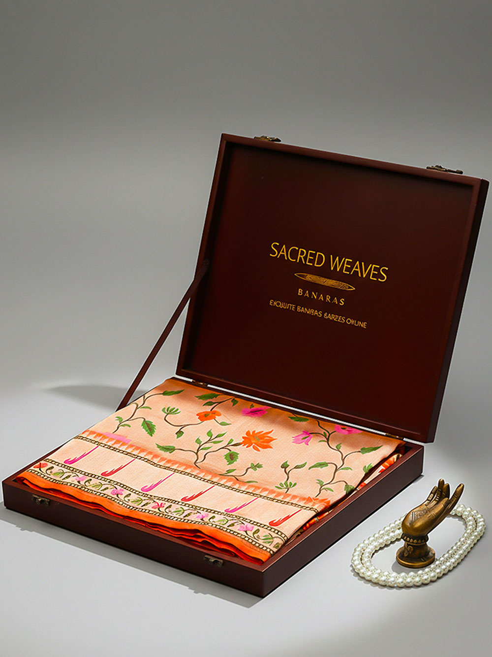 Magenta Orange Meenakari Paithani Brocade Handloom Banarasi Saree