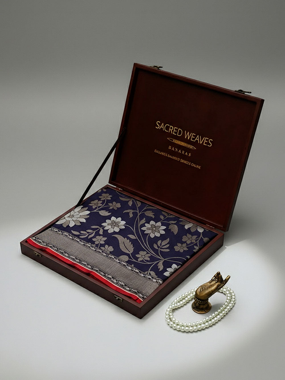 Navy Blue Sona Roopa Konia Jaal Katan Silk Handloom Banarasi Saree