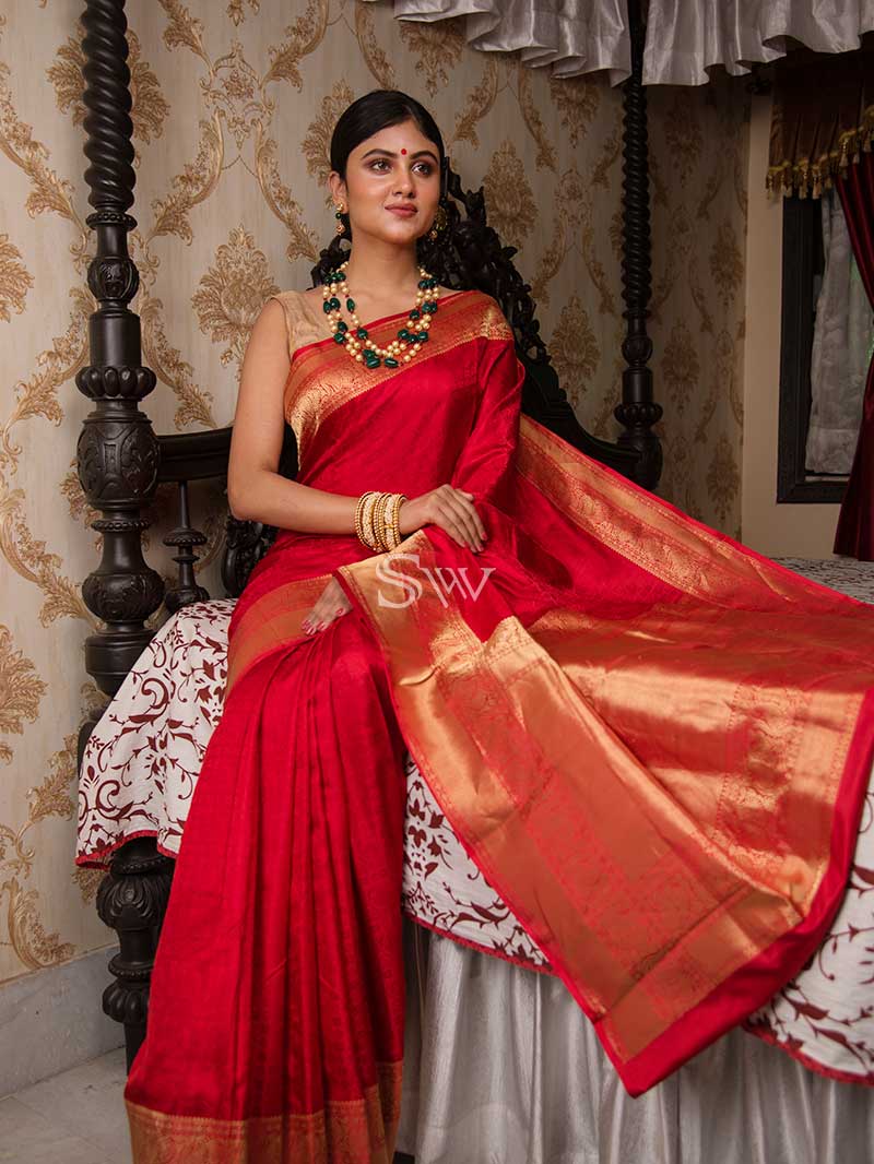 Red Tanchoi Silk Handloom Banarasi Saree - Sacred Weaves