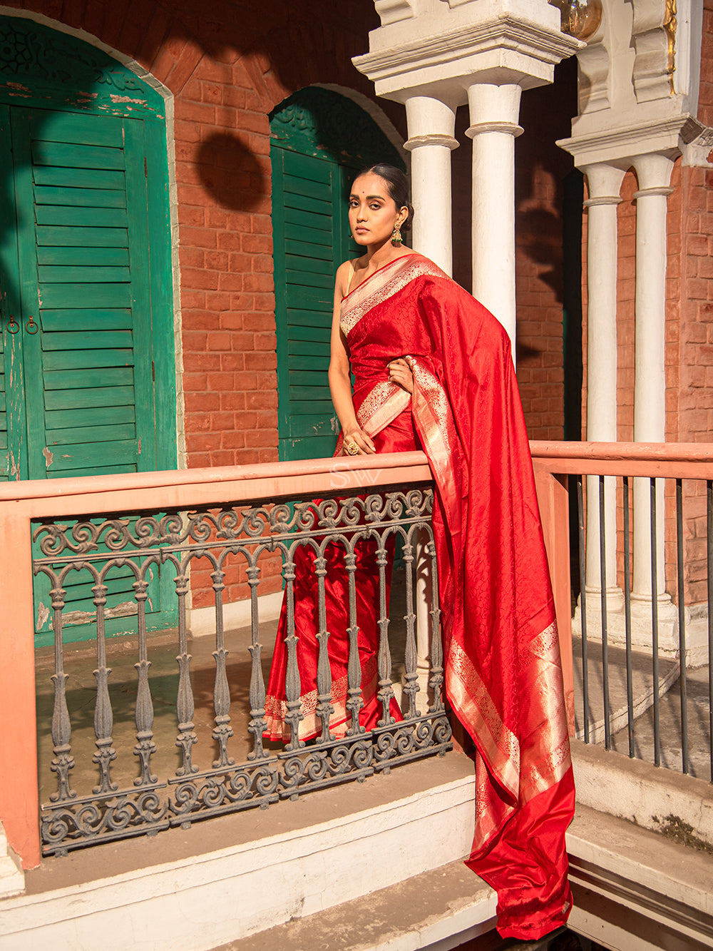 Red Tanchoi Silk Handloom Banarasi Saree - Sacred Weaves