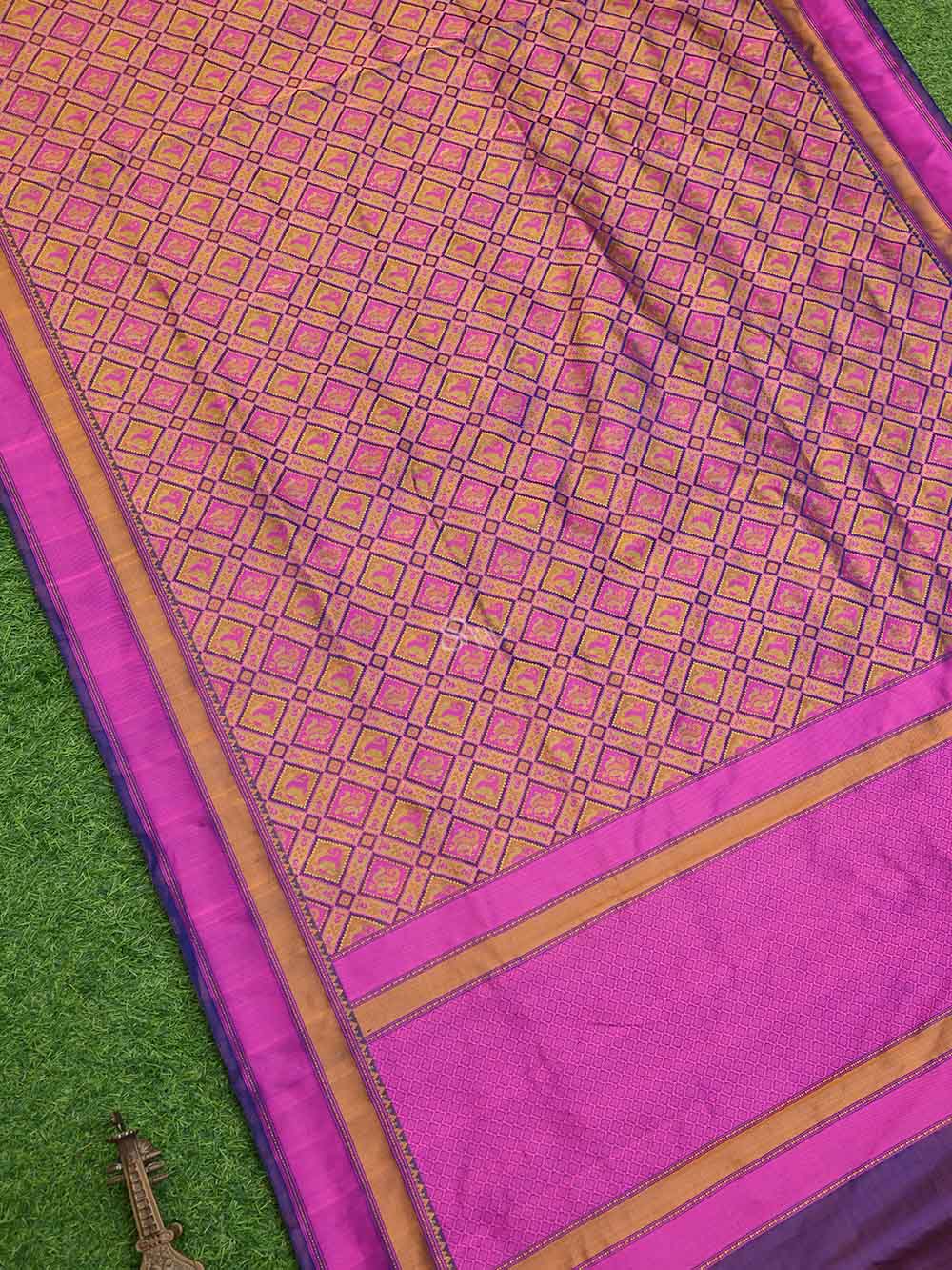 Mustard Magenta Tanchoi Silk Handloom Banarasi Saree - Sacred Weaves