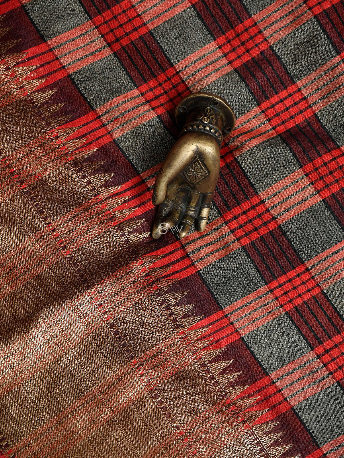 Maroon-Grey Check Dupion Silk Handloom Banarasi Saree - Sacred Weaves