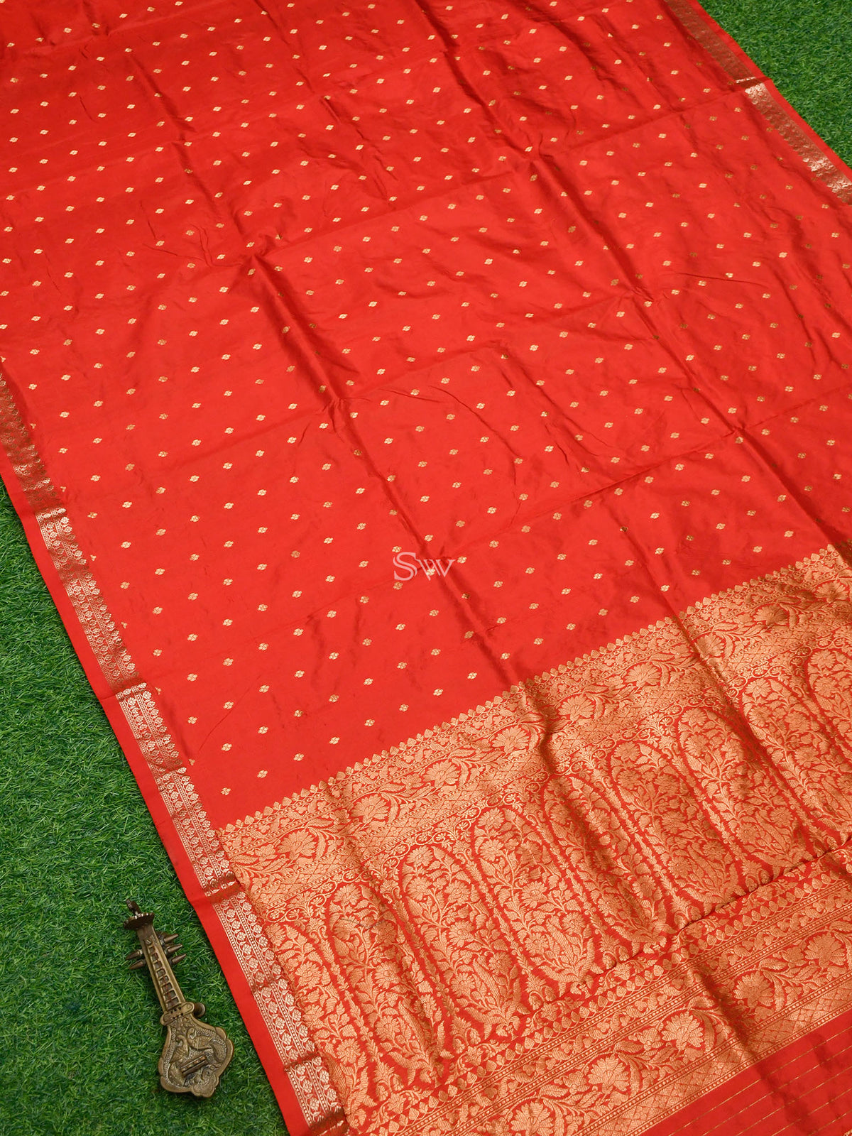 Red Katan Silk Handloom Banarasi Saree - Sacred Weaves