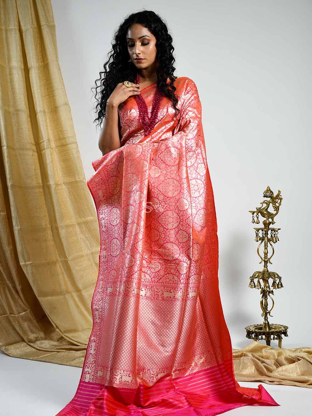 Dark Pink Shikargah Katan Silk Handloom Banarasi Saree - Sacred Weaves