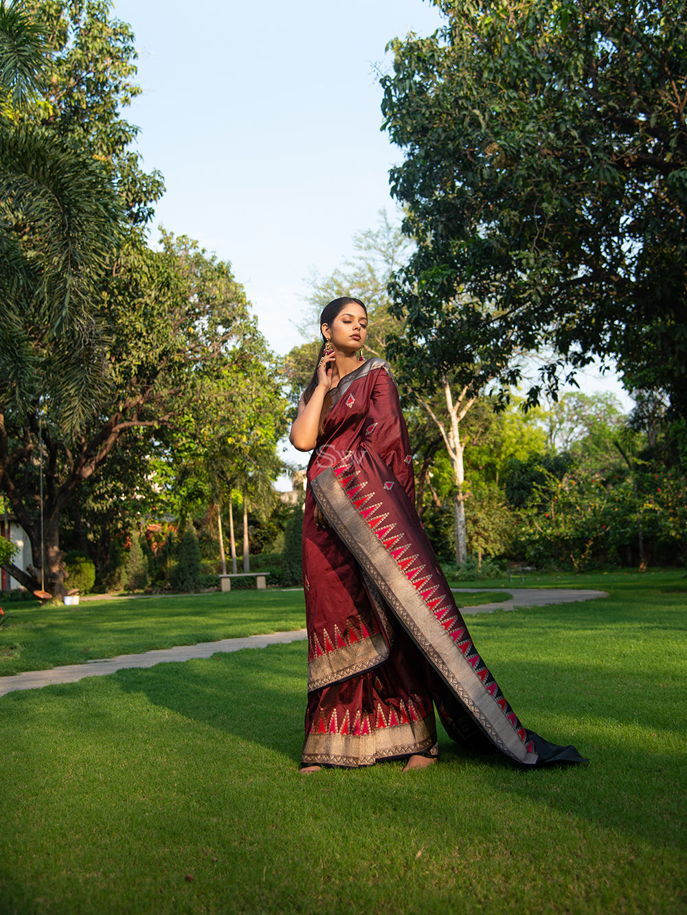 Wine Meenakari Boota Katan Silk Handloom Banarasi Saree - Sacred Weaves