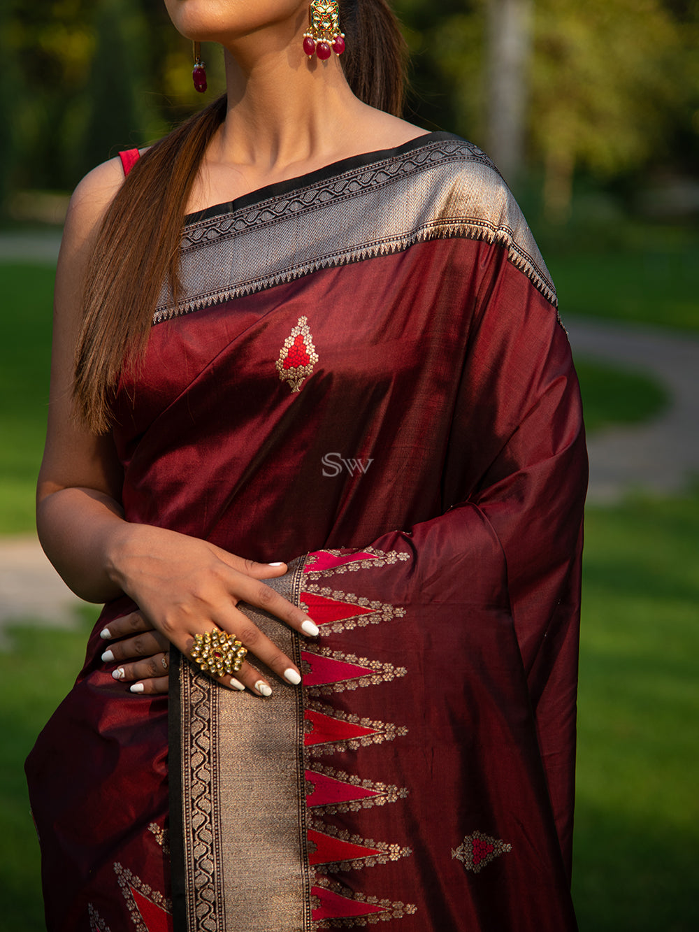 Wine Meenakari Boota Katan Silk Handloom Banarasi Saree - Sacred Weaves