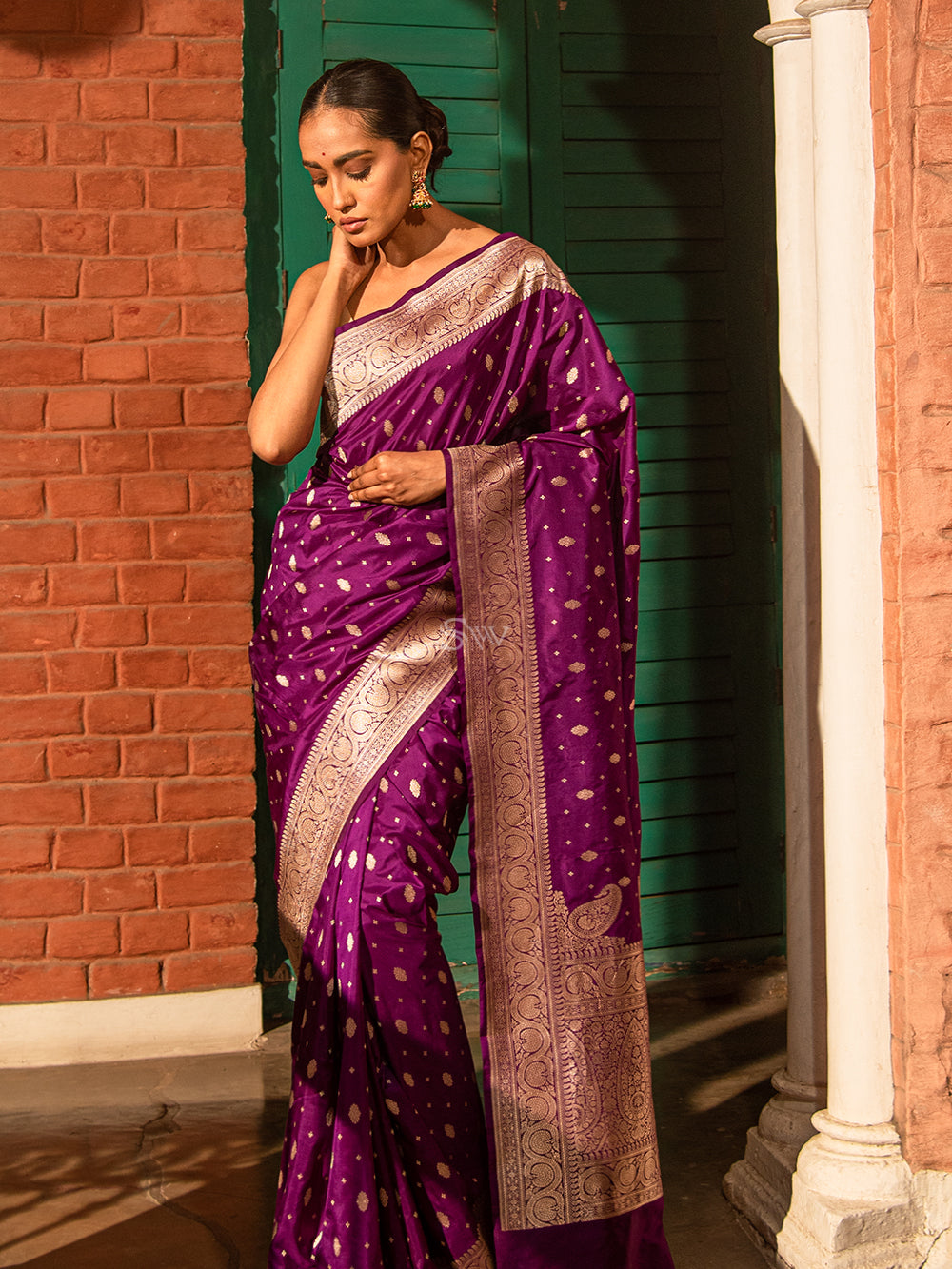 Purple Konia Katan Silk Handloom Banarasi Saree - Sacred Weaves