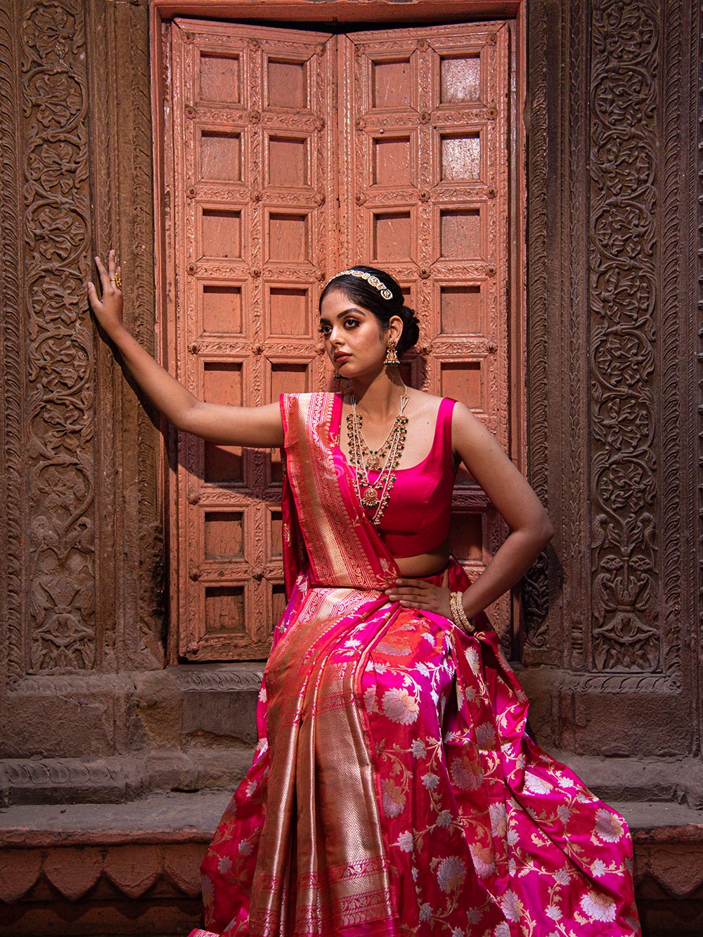 Dark Pink Orange Jaal Katan Silk Handloom Banarasi Saree - Sacred Weaves