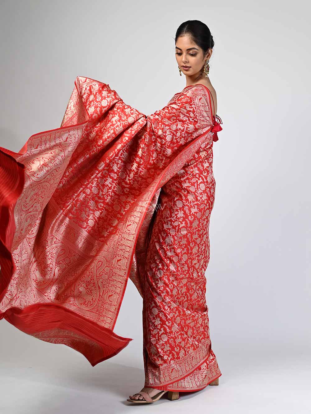 Red Shikargah Katan Silk Handloom Banarasi Saree - Sacred Weaves
