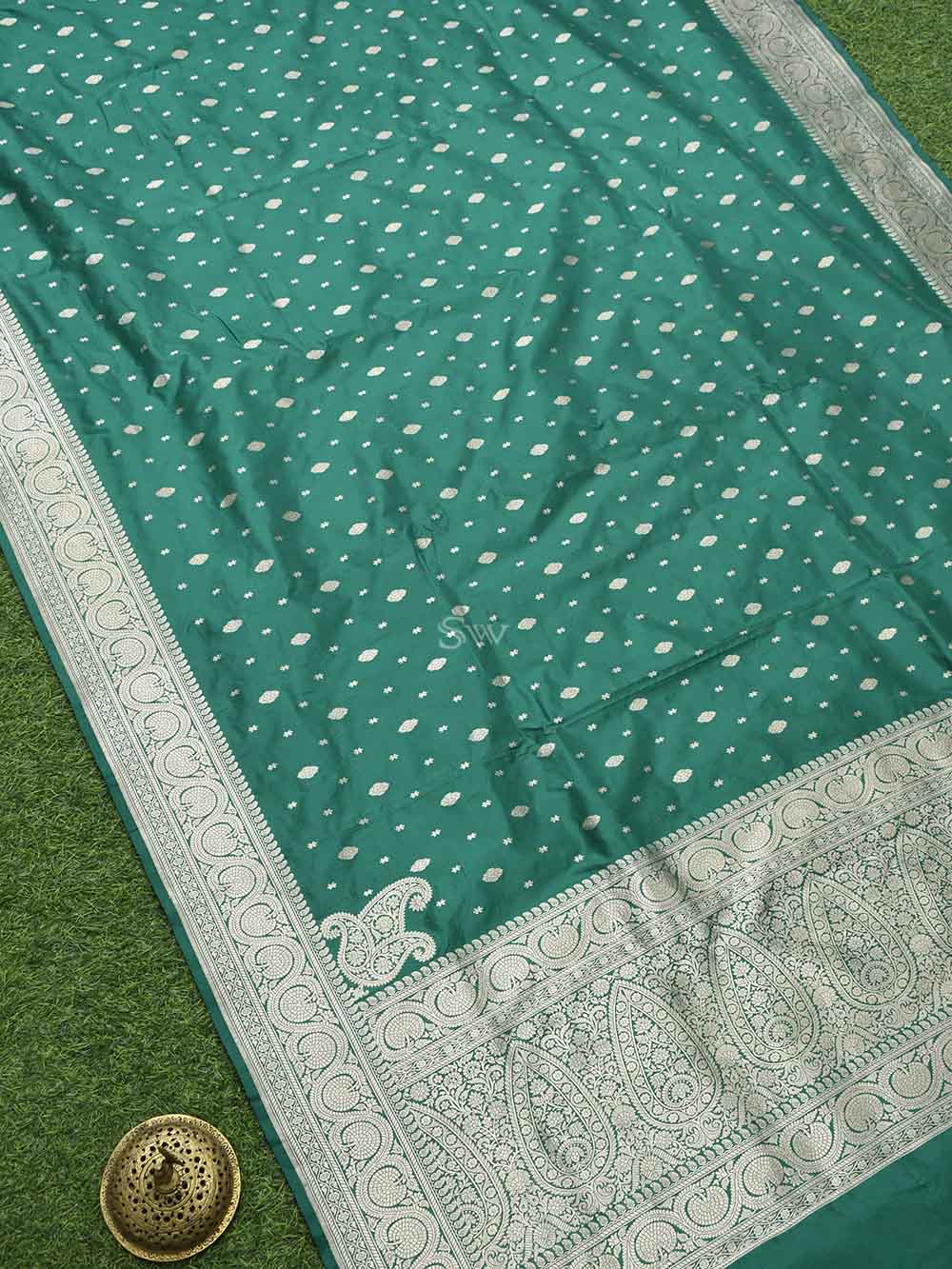 Green Konia Katan Silk Handloom Banarasi Saree - Sacred Weaves